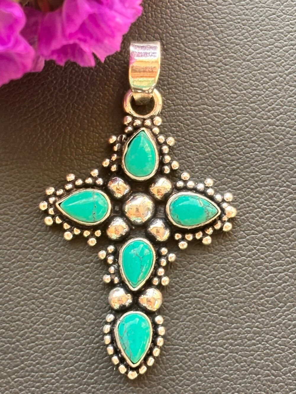 925 Sterling Garnet Cross Pendant Template